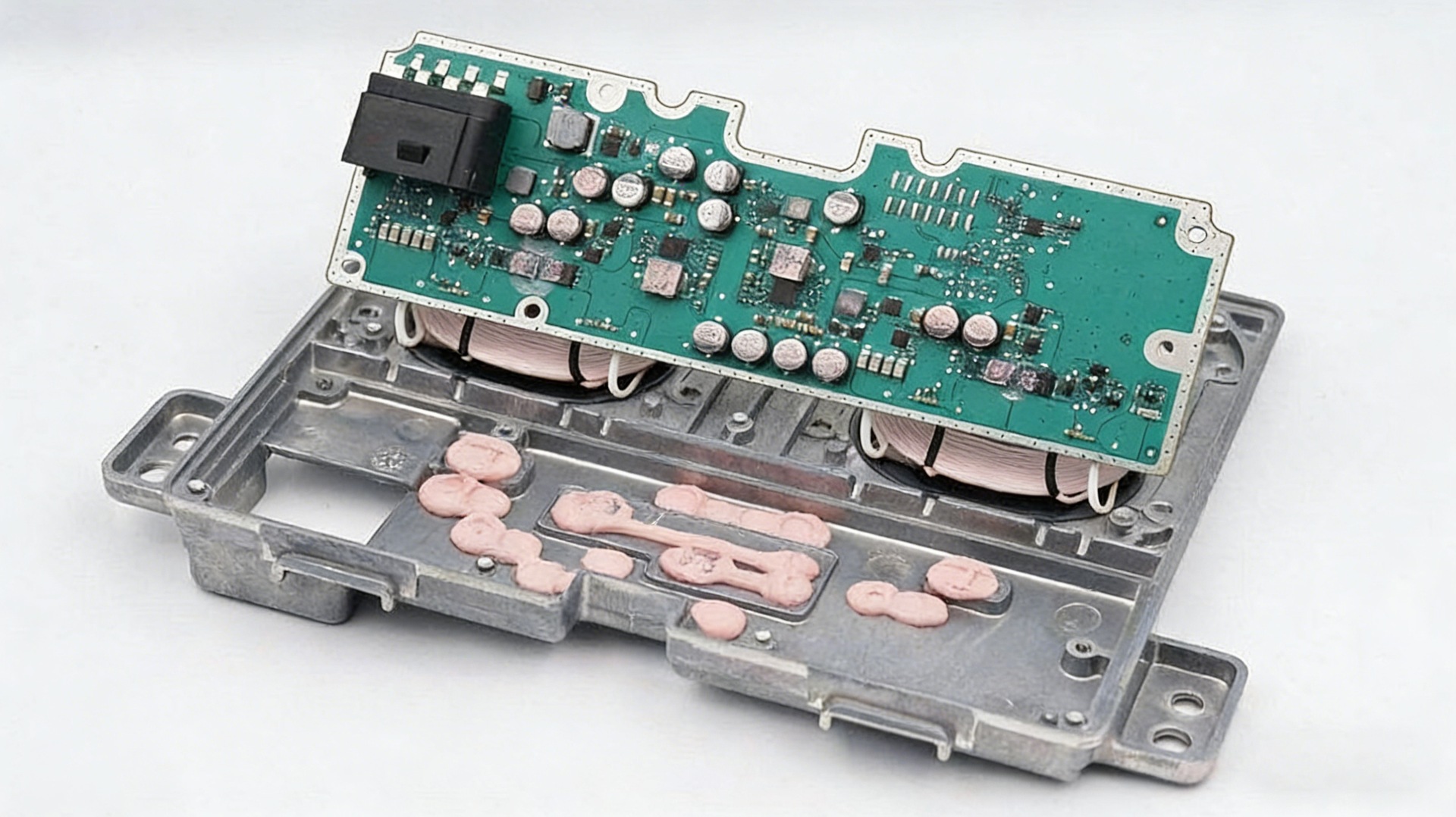 Thermal management inside PCS units